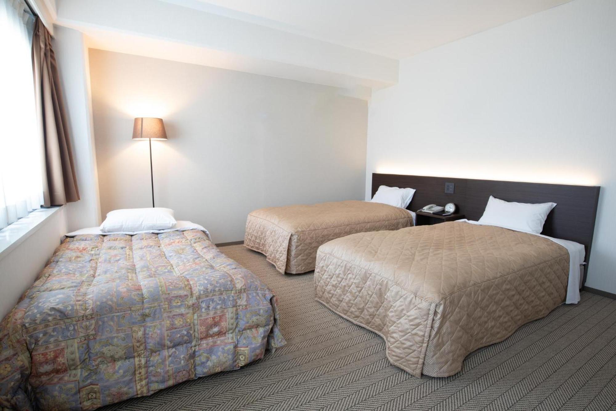 Hotel Aisul Matsuyama Matsuyama  Quarto foto